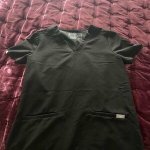 FIGS Casma Scrub Top in Black- XS